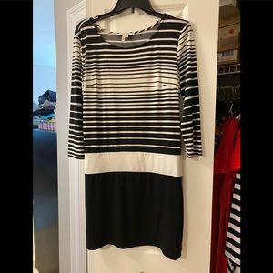 Max and Cleo B/W Dress Size M